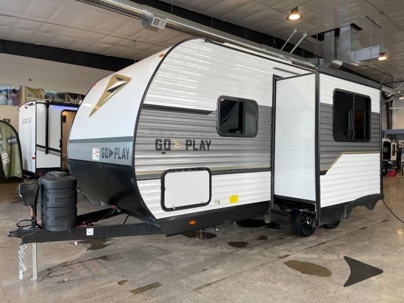 side view of Go Play 20FBS with Slide out