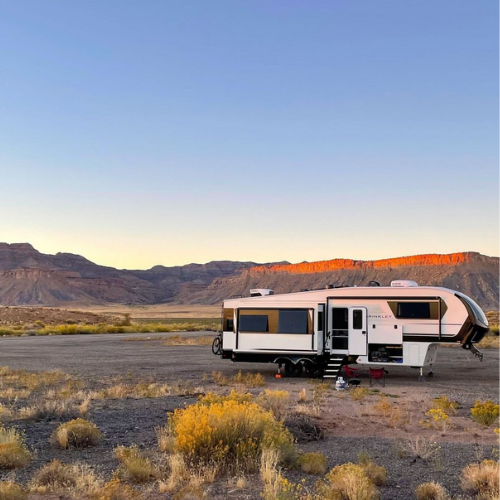 Brinkley Z 2680: Luxury Fifth Wheel RV | Road Mode Access