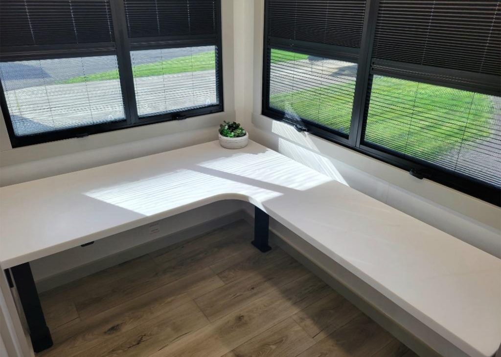 Office area of  Brinkley Model Z 3515