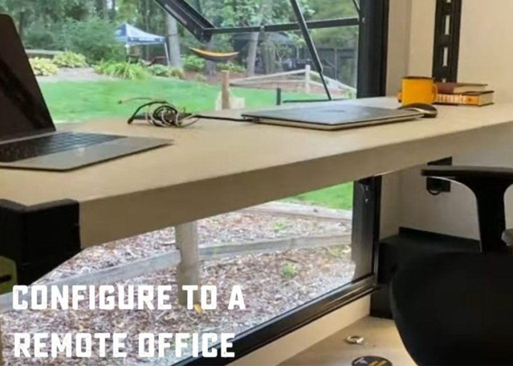 Ember RV Embertrack -- Flexible area used as an office space