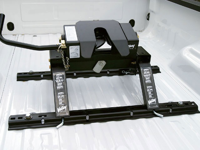 A U-Shaped 5th Wheel Hitch
