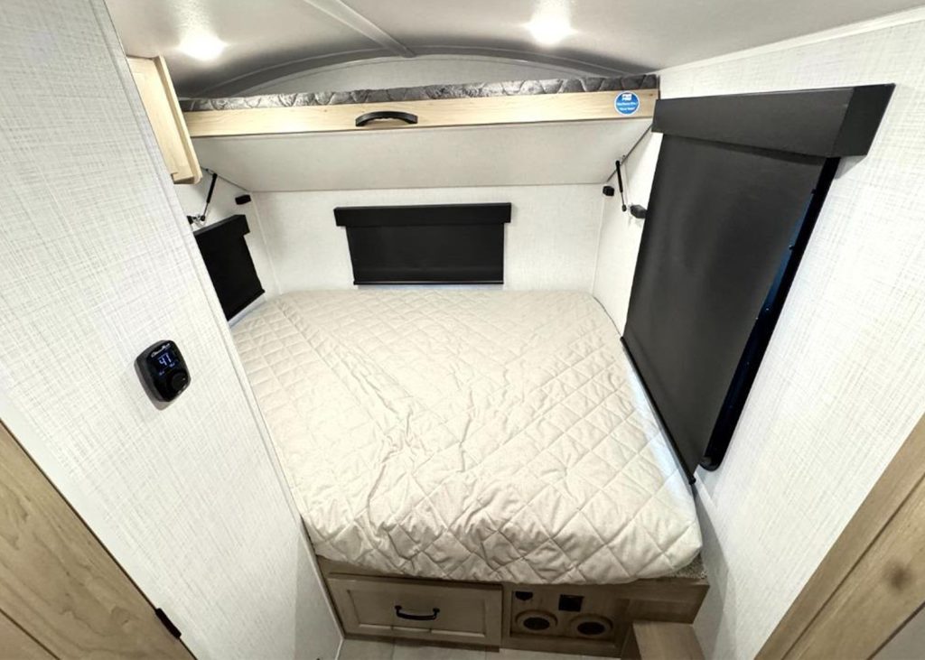 Sleeping area of Rockwood Geo Pro 20FK