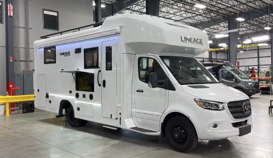Grand Design Lineage 25TK Class C Motorhome