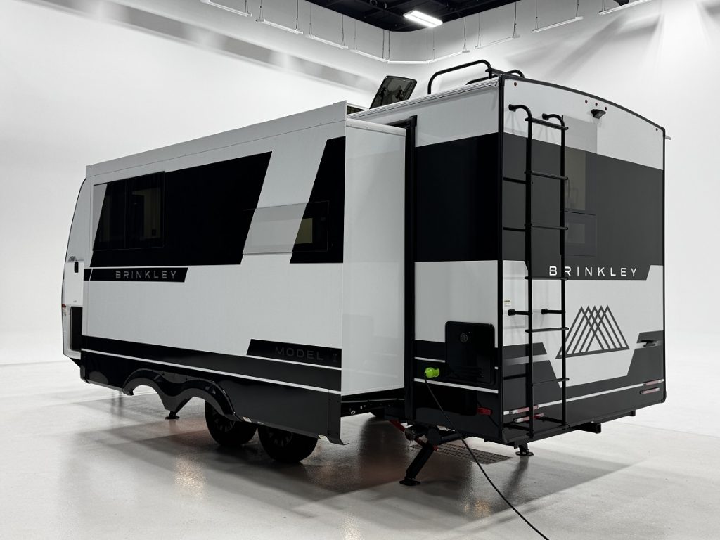 Passenger side-view of Brinkley I 235 with slide open