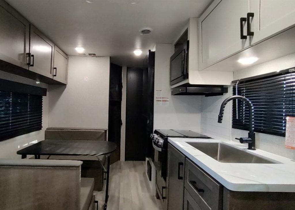 kitchen and dinette inside  Wayfinder Go Play 26BH