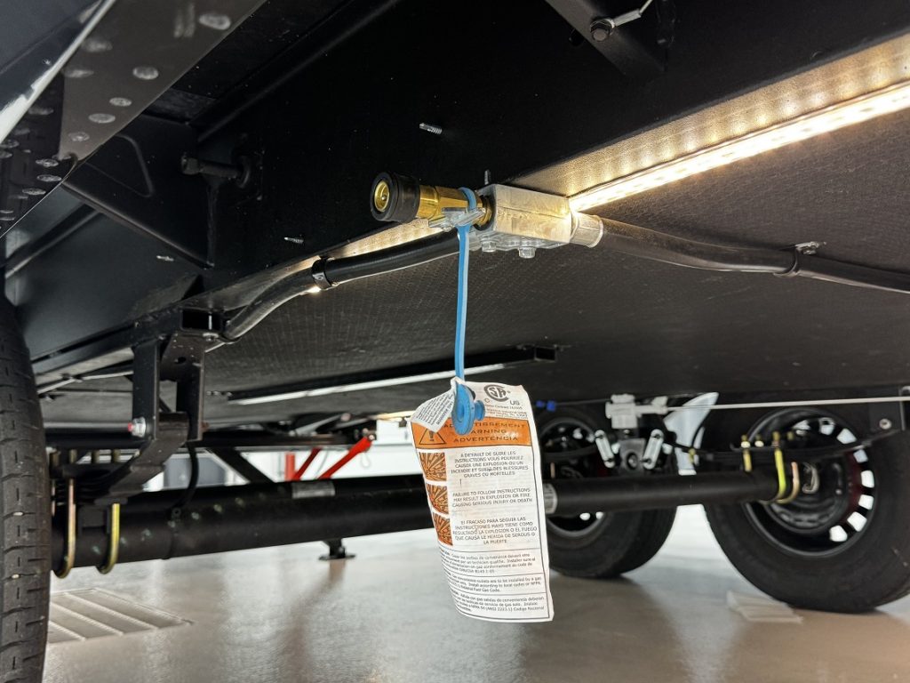 Axle and underbelly of Model I 235