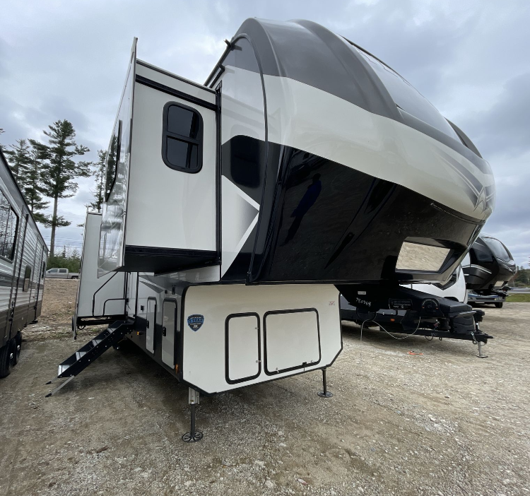 Keystone RV Alpine Fifth Wheel Review