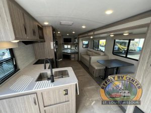 2900bh Archives - Byerly RV