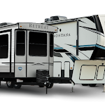 Multiple different RV's next to eachother