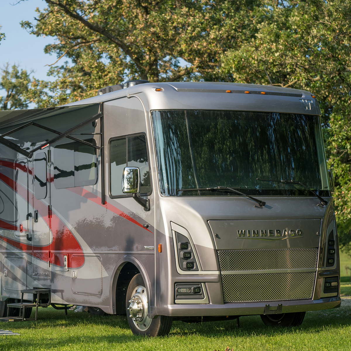 Winnebago Vista and Winnebago Sunstar Takeaways