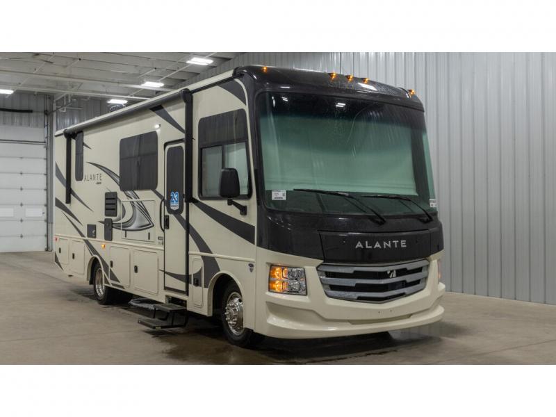 Jayco Alante Class A Motor Home Review 2 Luxurious Ways to Explore