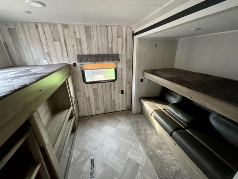 Palomino Puma Travel Trailer Review