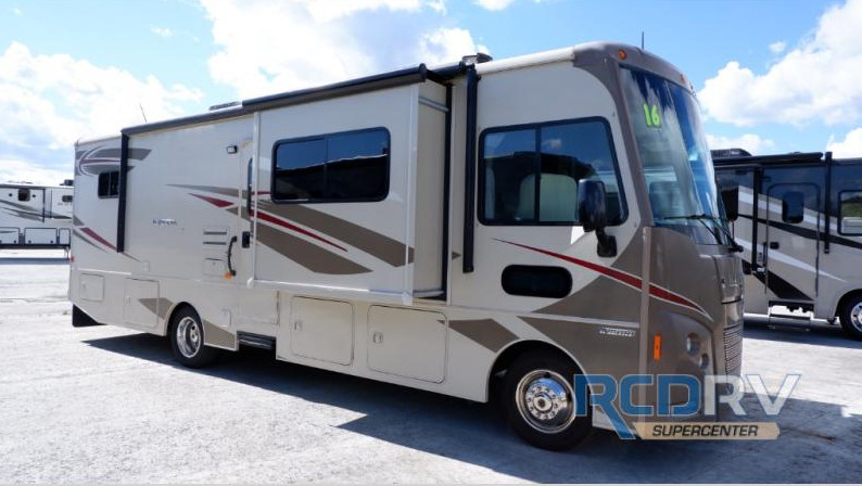 Winnebago Motorhomes Review: 3 Deals You Won't Want to Miss - RCD RV Blog