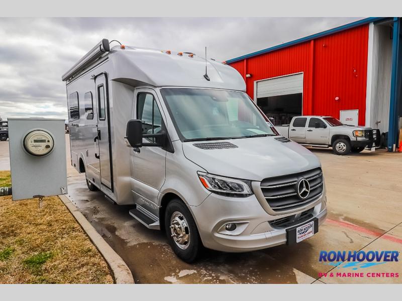 Plateau XLTS Review: A Class B+ Motorhome That Defines Elegance