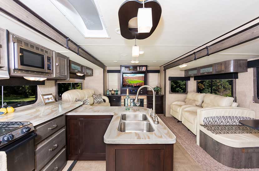 Dutchmen Kodiak Review Variety and Comfort Windish RV Blog